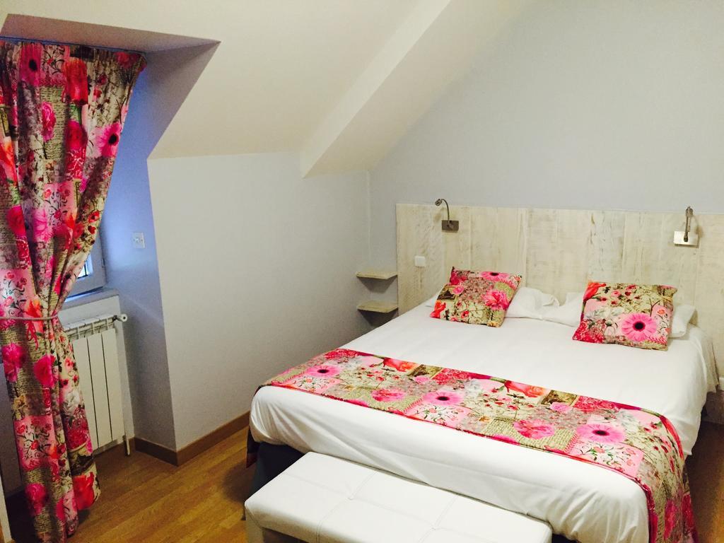 Campagnac  Hotel & Spa Rodier חדר תמונה
